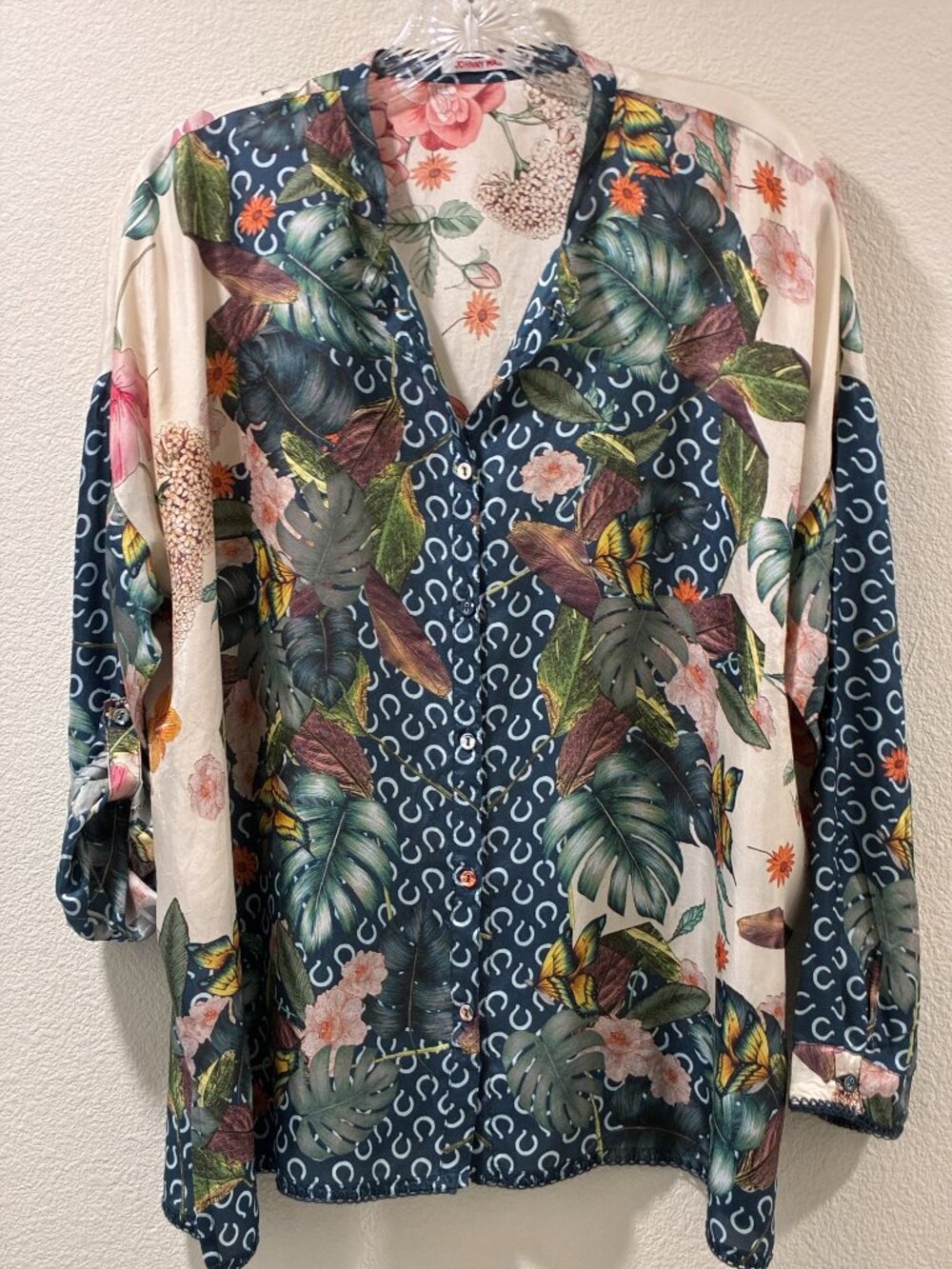 JOHNNY WAS Pure Silk Ivory/Pink/Green Butterfly Floral Long Sleeve Blouse XS